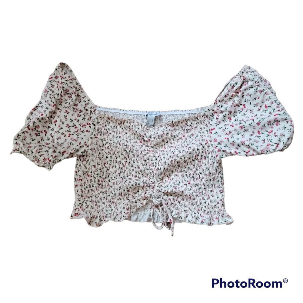 Revamped Off the Shoulder,Cropped Top. NWT. Size XL